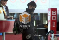 爆料华晨宇恋情事件视频,视频揭秘明星背后的甜蜜瞬间