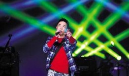 娱乐吃瓜酱黄贯中,娱乐吃瓜酱中的音乐传奇